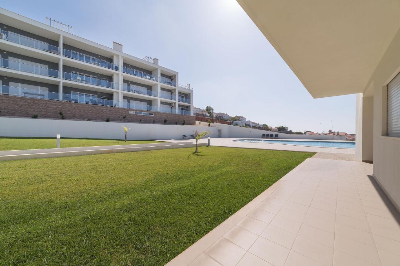 Muralha 2 - Holiday Apartments - By Sch Nazare Exterior photo